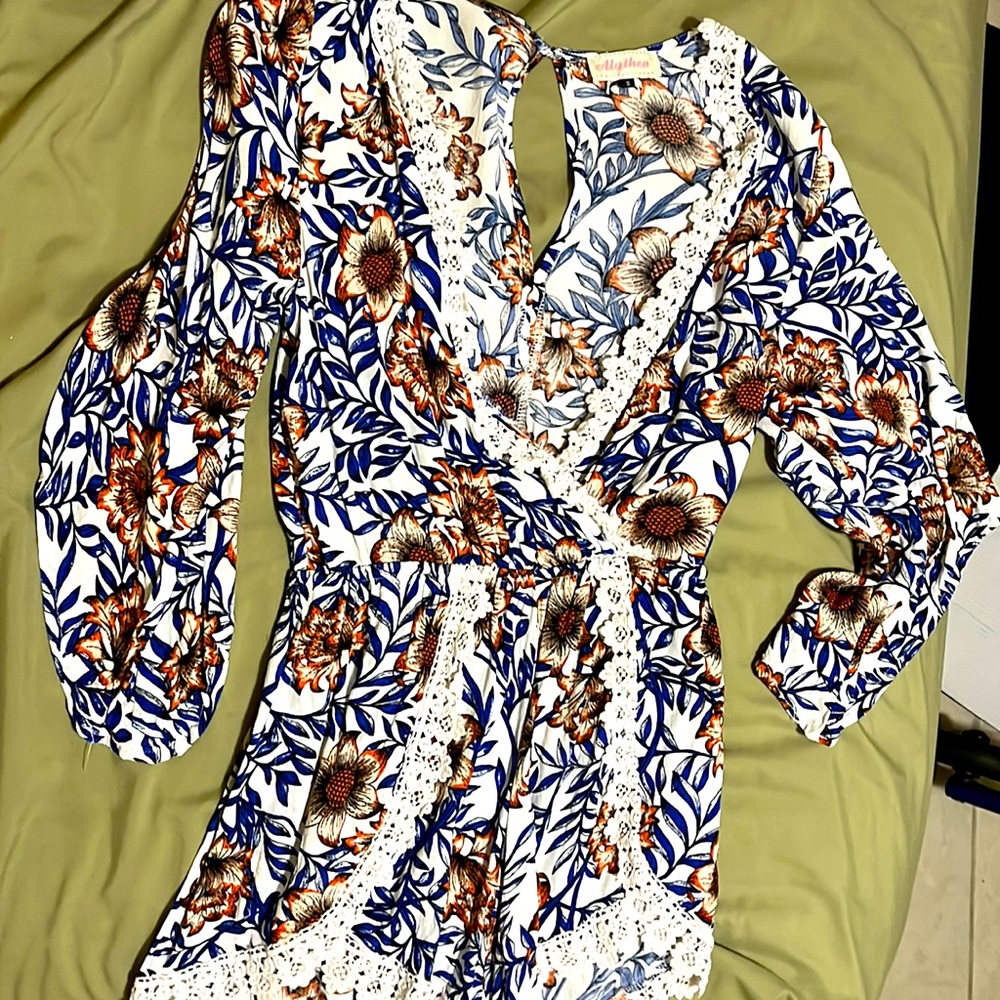 Beach Romper, size small, blue with sunflowers, low neckline, long sleeve